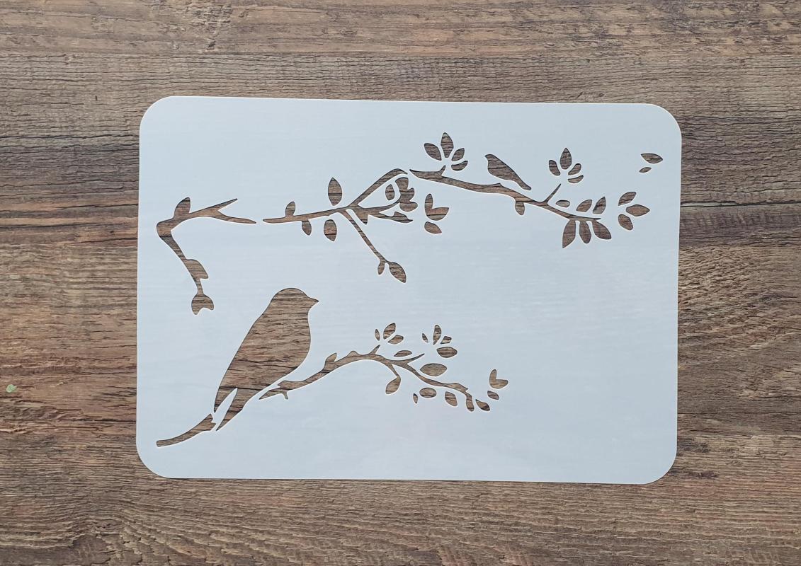 Schablone mit Vogel mit Zweig DIN A 4